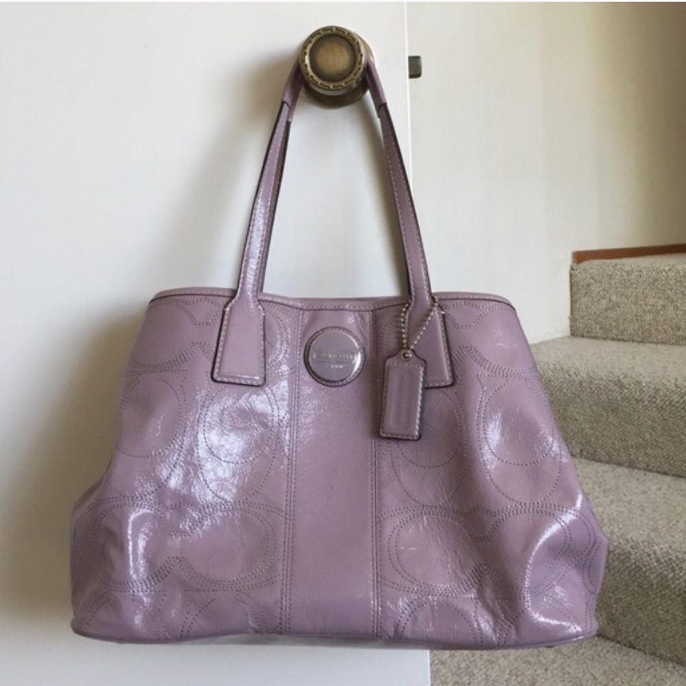Coach kiss lock patent purple purse
